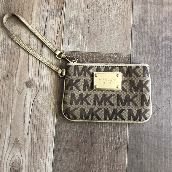 Michael Kors Logo Wristlet